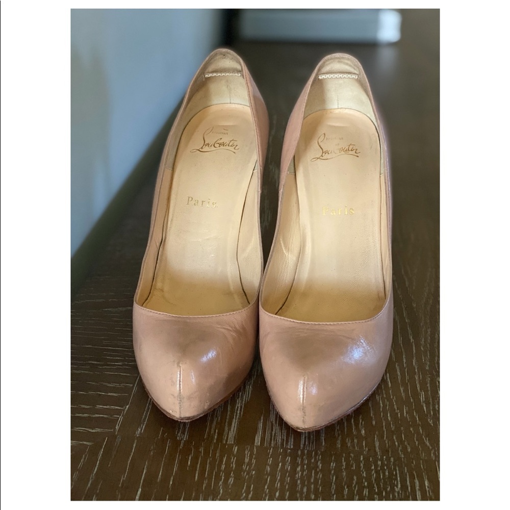 💯Authentic Christian Louboutin Platform Pump